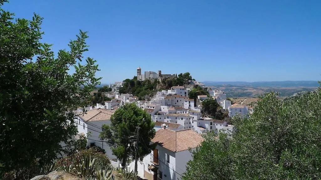 Gorgeous Apartment With Ideal Location Alongside The Beach And Marina And A Huge 68 Sqm Private Terrace Castillo de Sabinillas